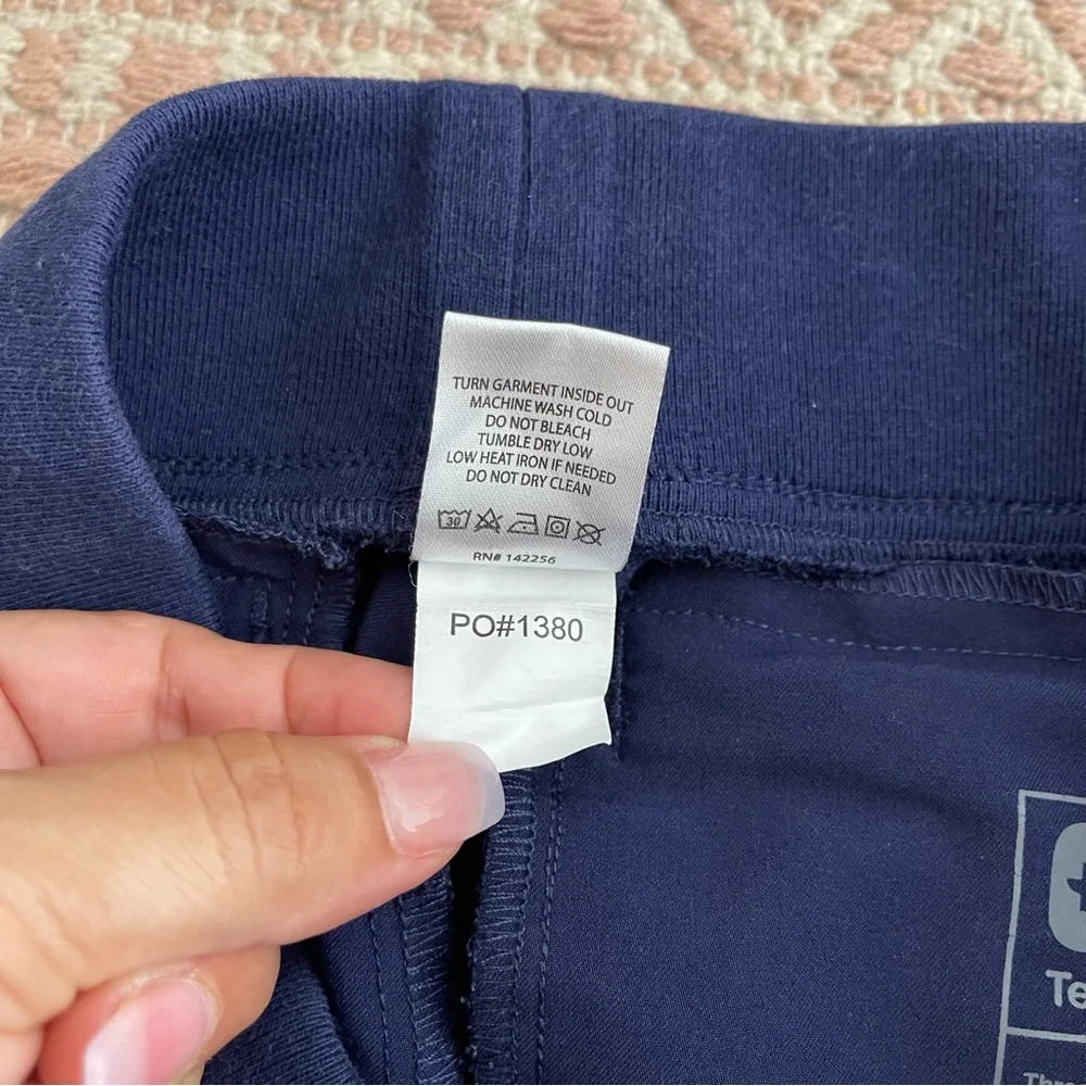 FIGS Technical Collection Navy Scrub Pants XS Snap Zip Pocket Style M19SW2002